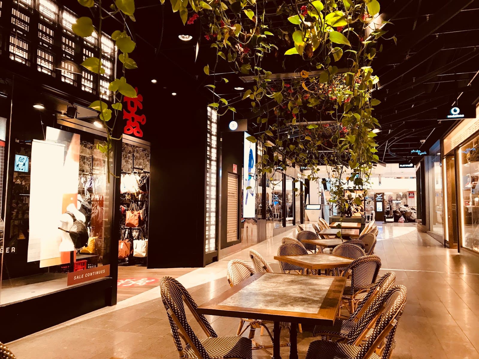 Flower Child Cafe Chatswood — Chatswood, Sydney