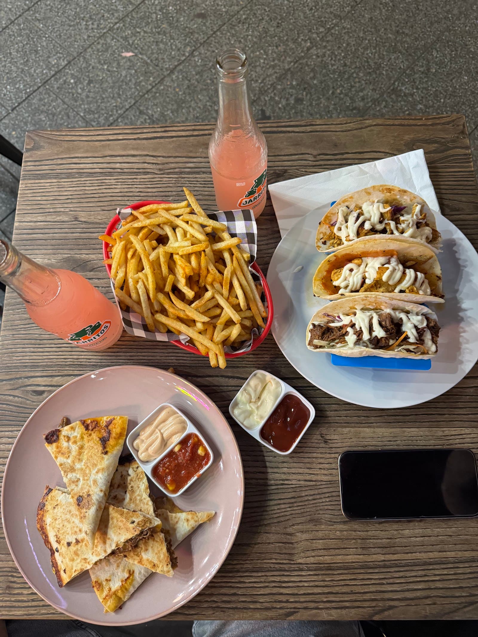 AMIGOS RESTAURANT — Newtown, Sydney