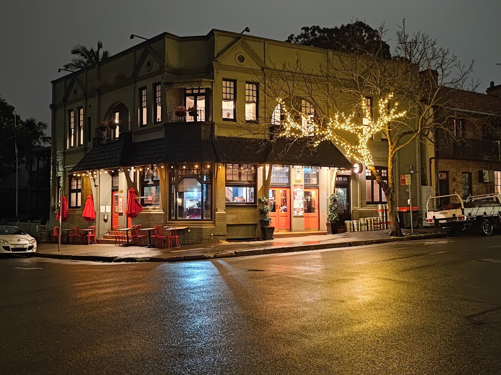 The Riverview Hotel — Balmain, Sydney