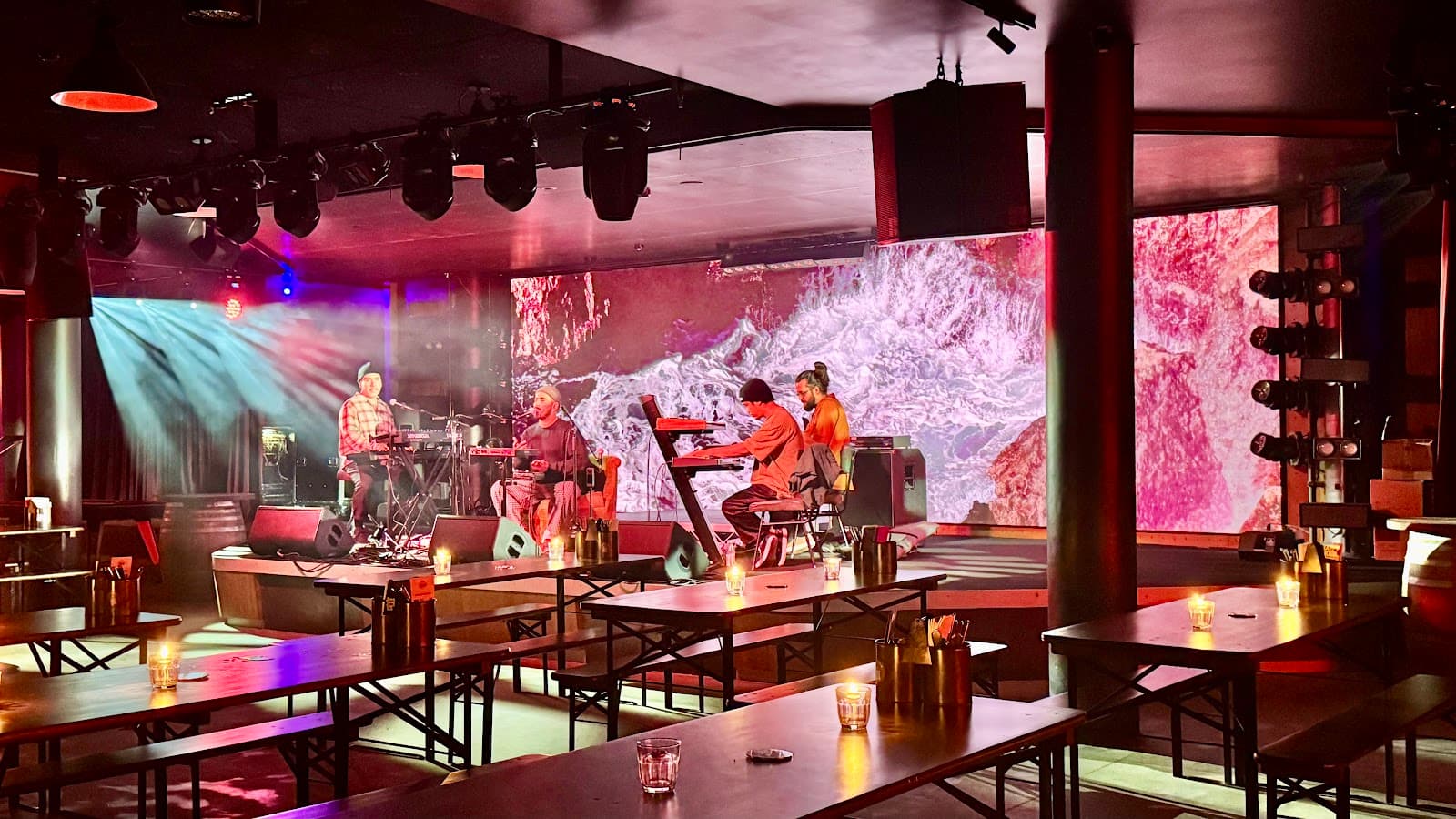 Felons Barrel Room — Manly, Sydney