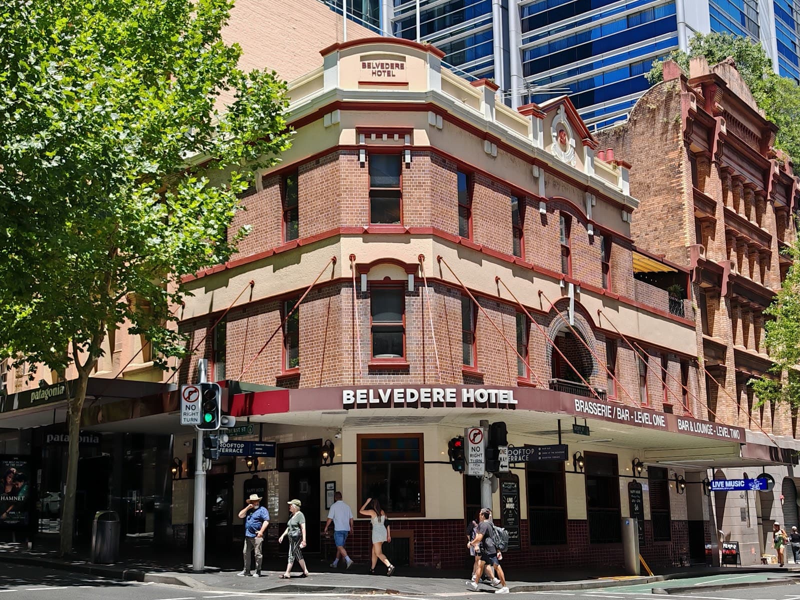 The Belvedere Hotel — Darling Harbour, Sydney