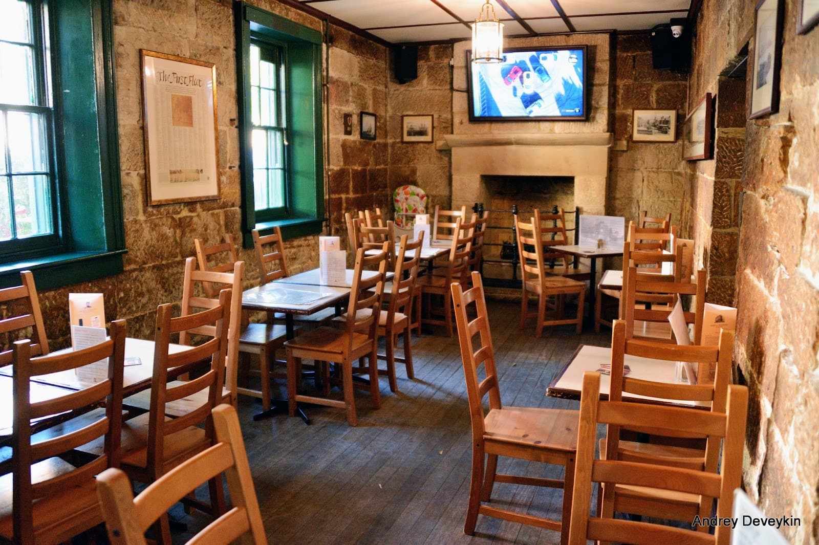 The Hero of Waterloo Hotel — The Rocks, Sydney