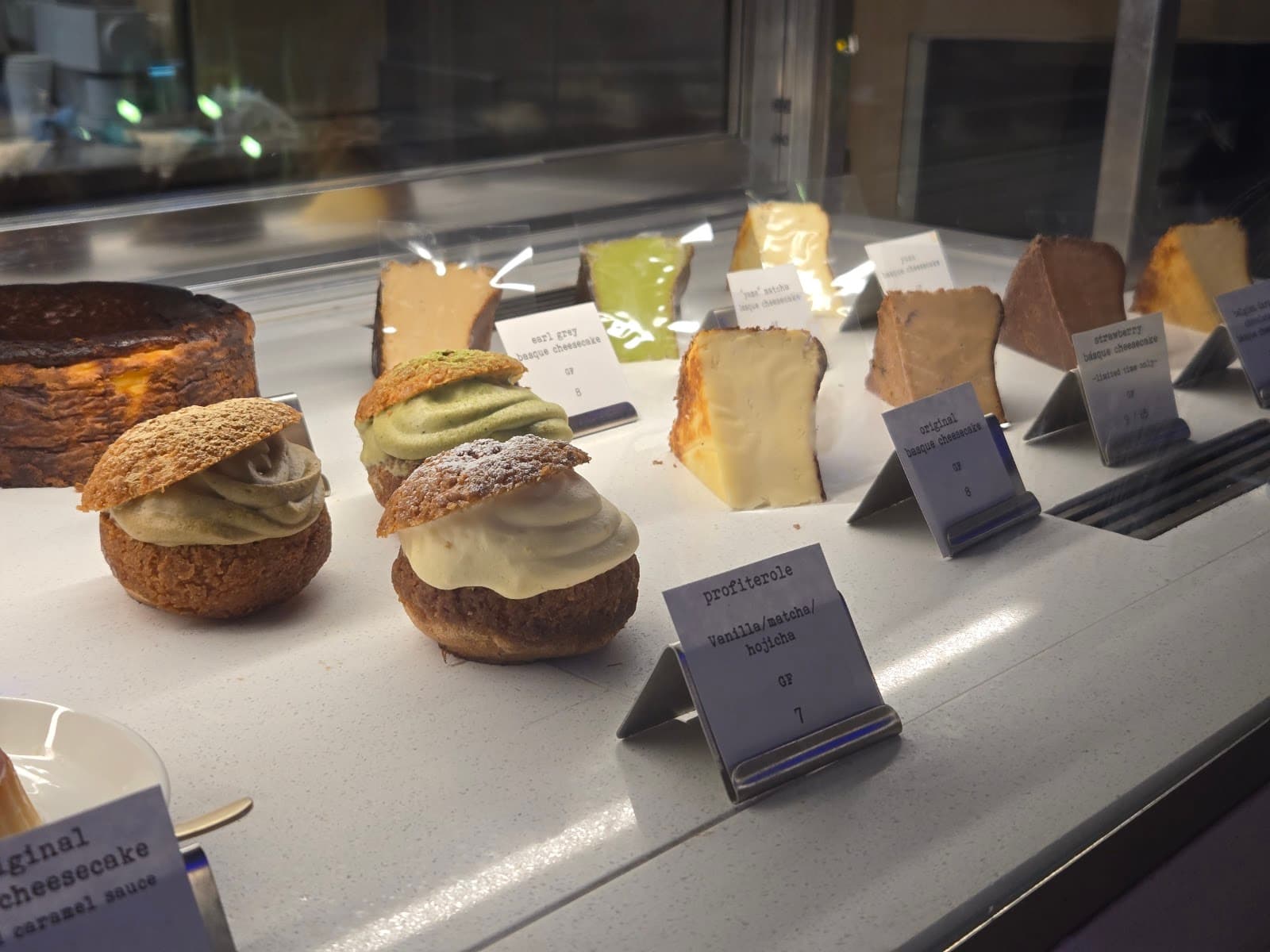 15cenchi Japanese Cheesecake Darling Square — Darling Harbour, Sydney