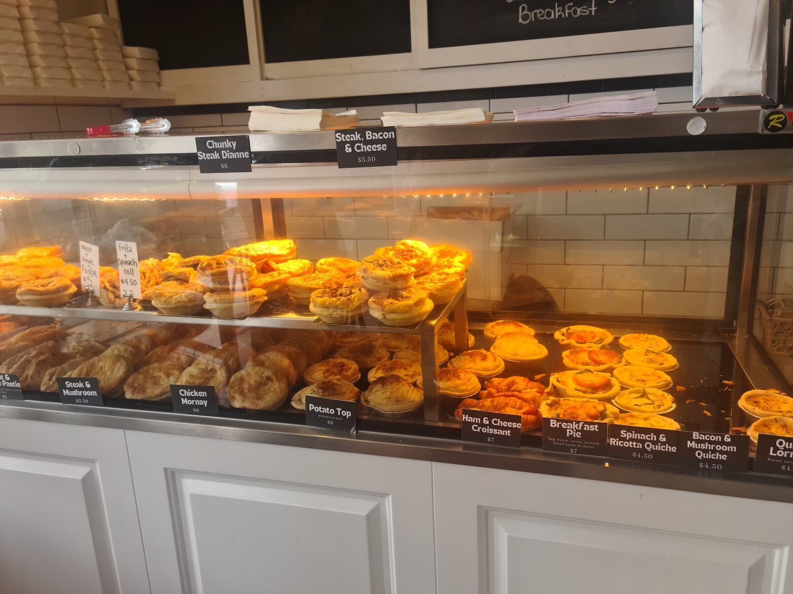 Lilli Pilli Patisserie Café — Cronulla, Sydney
