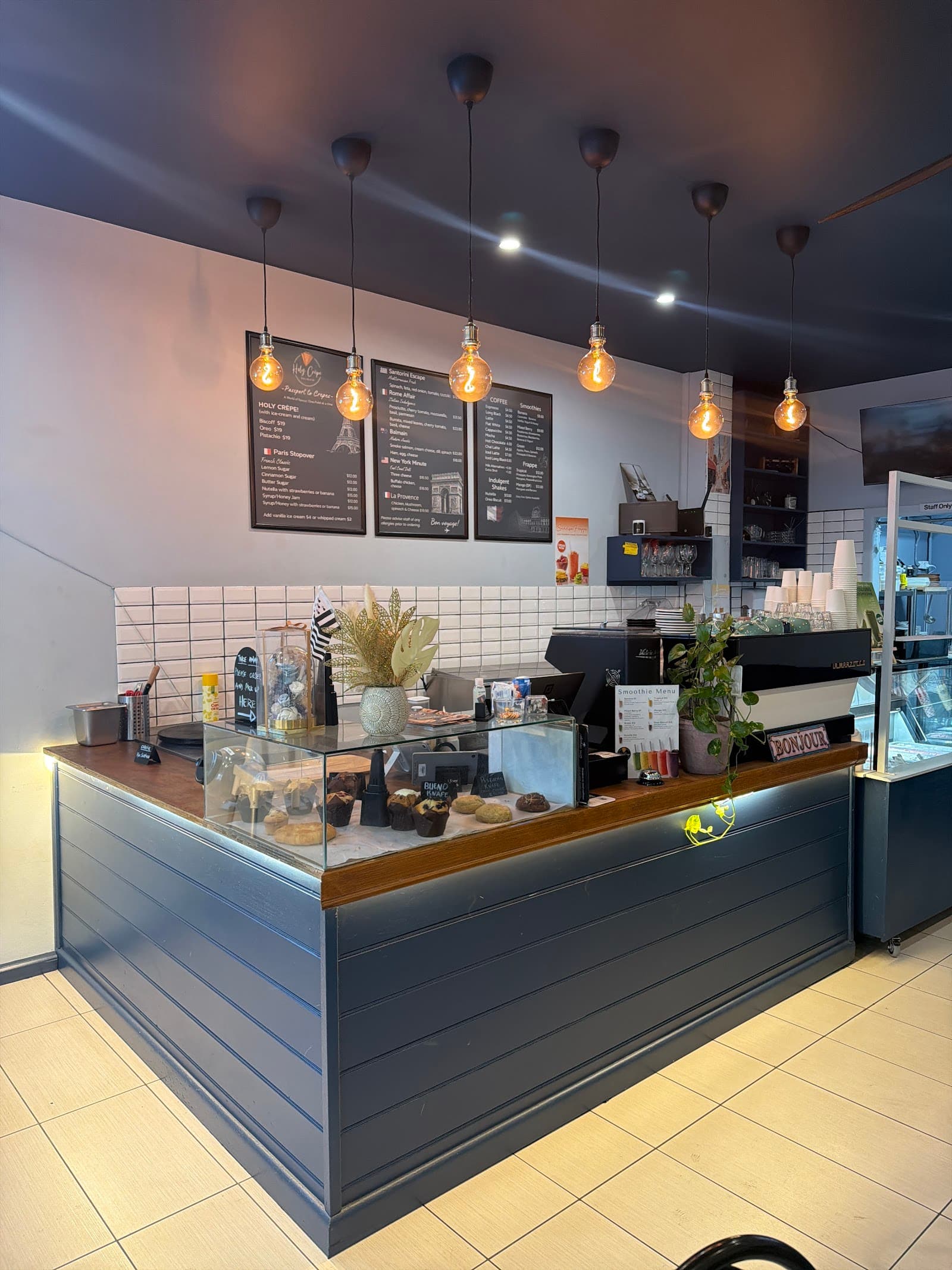 HOLY CRÊPE Balmain — Balmain, Sydney