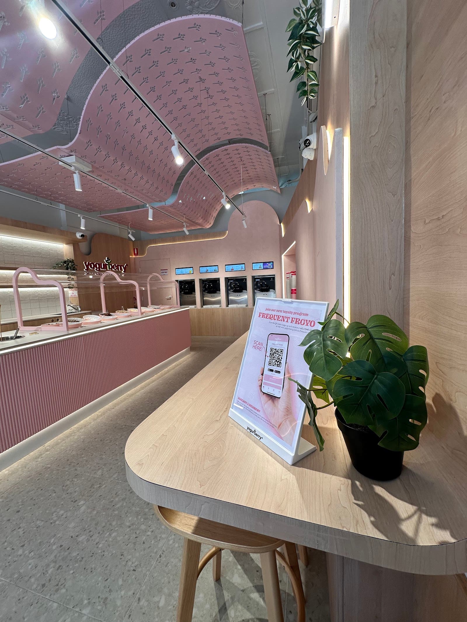 Yogurberry Coogee — Coogee, Sydney