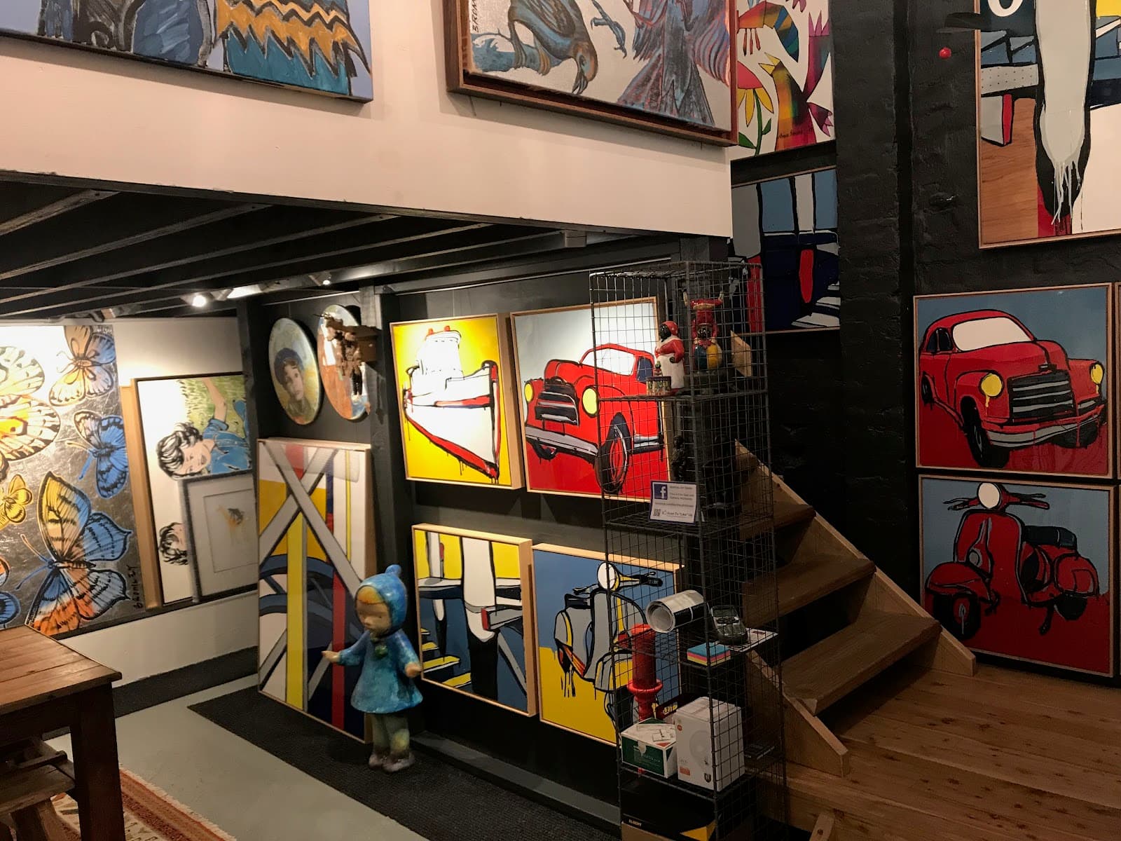 Martinez Art Dealer — Surry Hills, Sydney