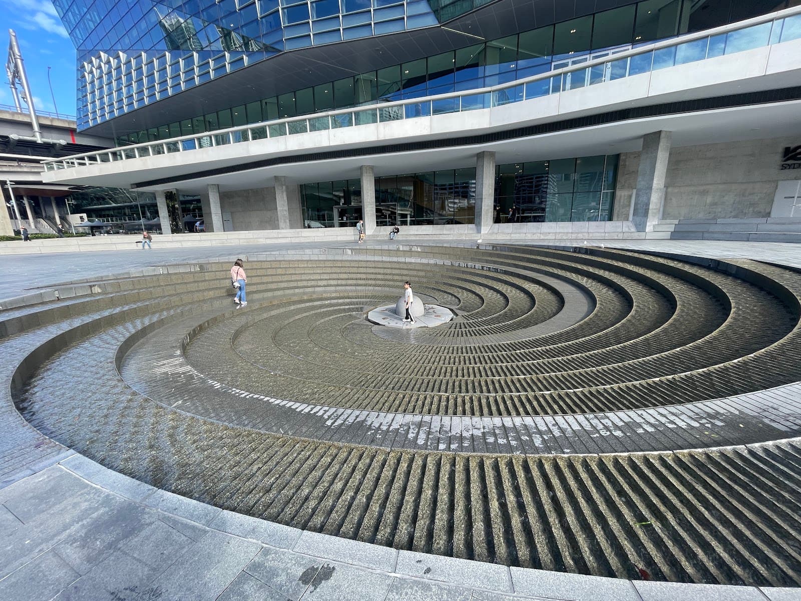 Darling Harbour Woodward Water Feature — Alexandria, Sydney
