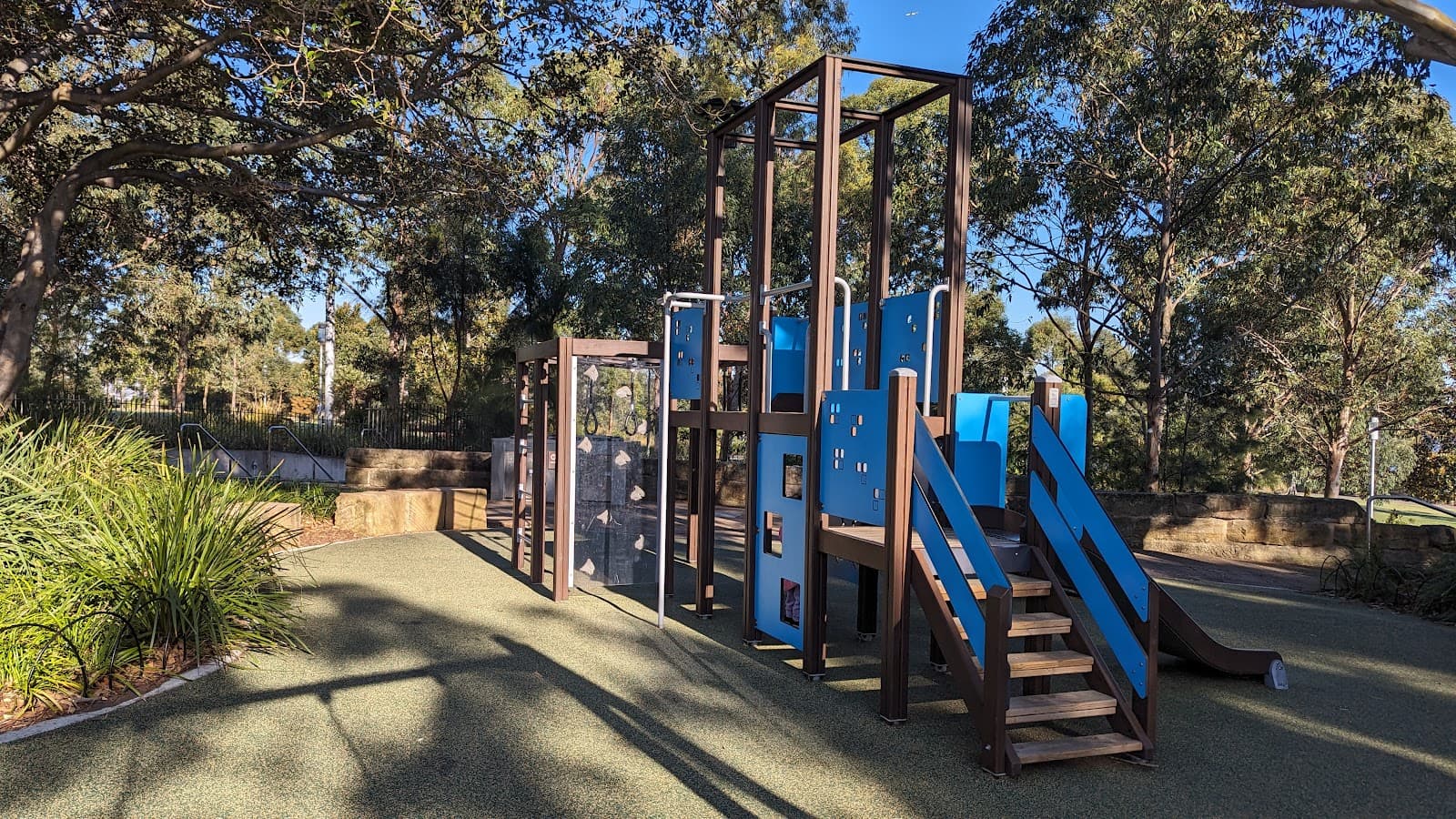 Clyne Reserve — The Rocks, Sydney