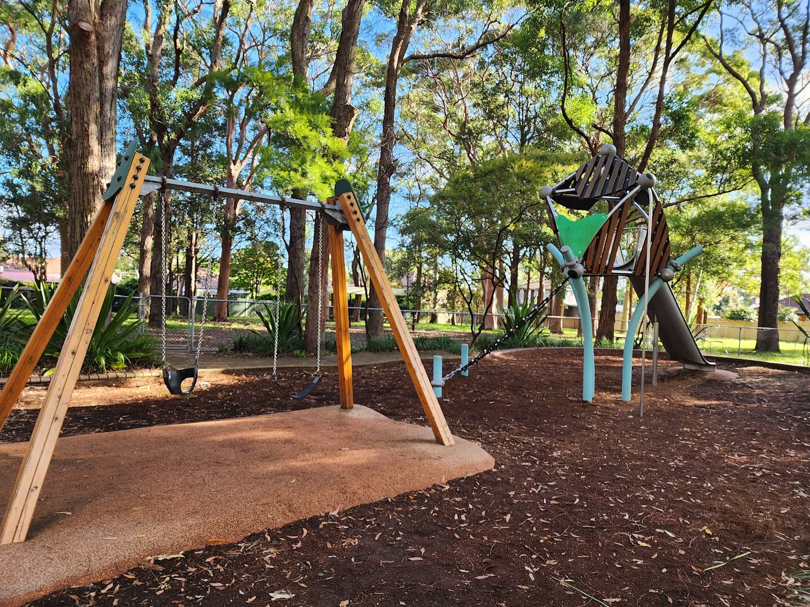 Lowanna Park — Chatswood, Sydney