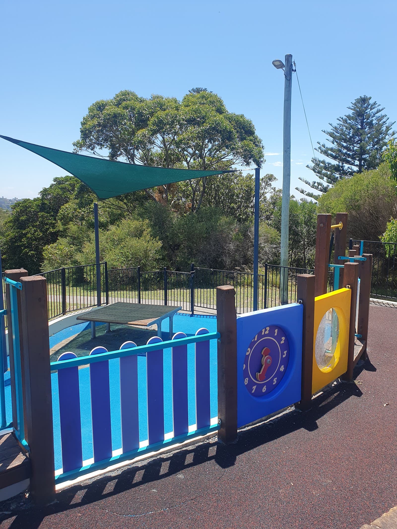 Blenheim Park Playground — Coogee, Sydney