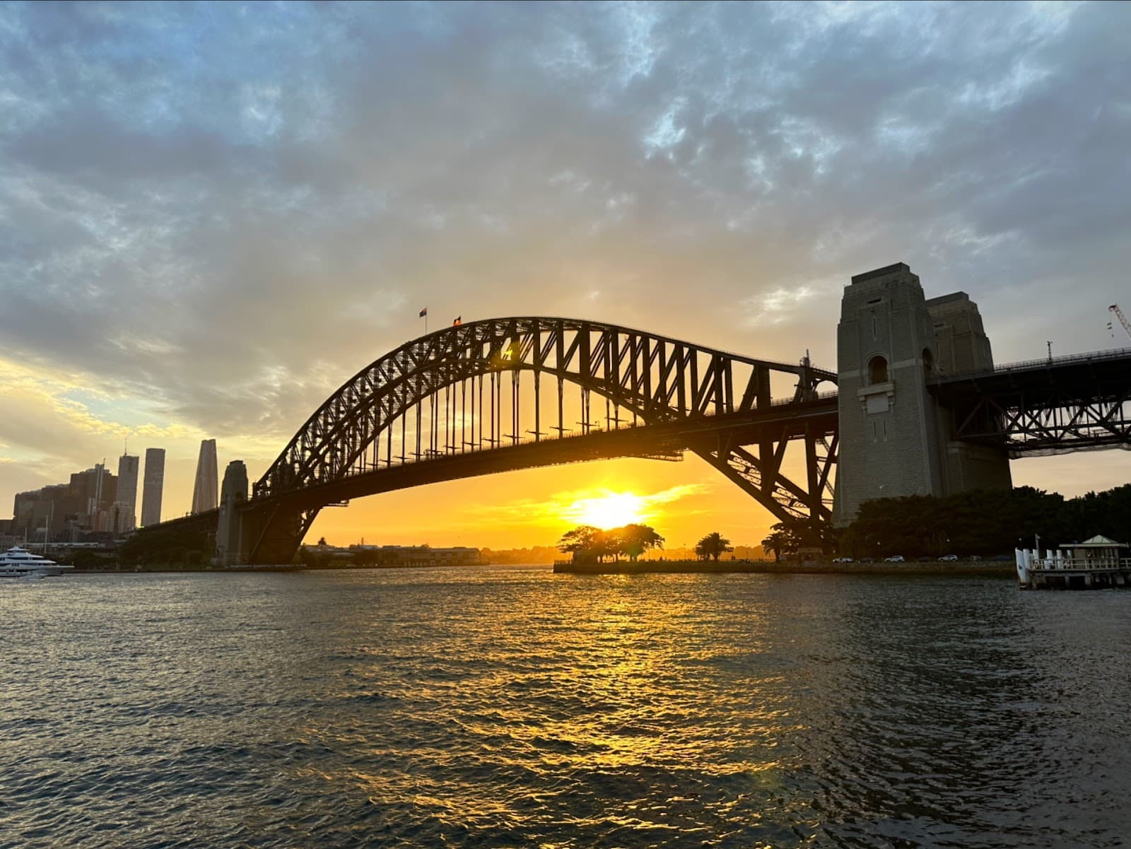 Mary Booth Lookout Reserve — Darling Harbour, Sydney