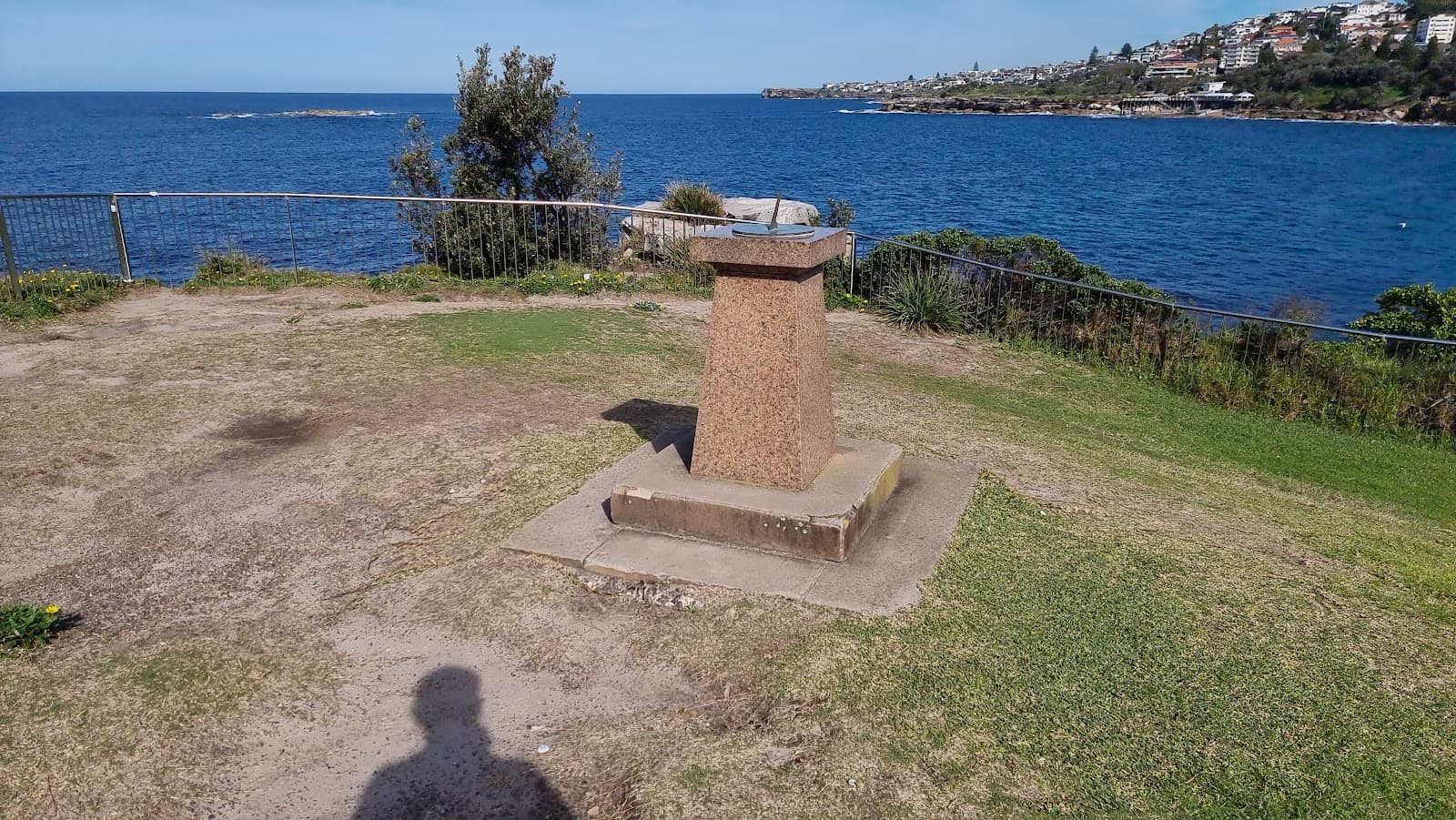 Sculpture Lookout — Coogee, Sydney