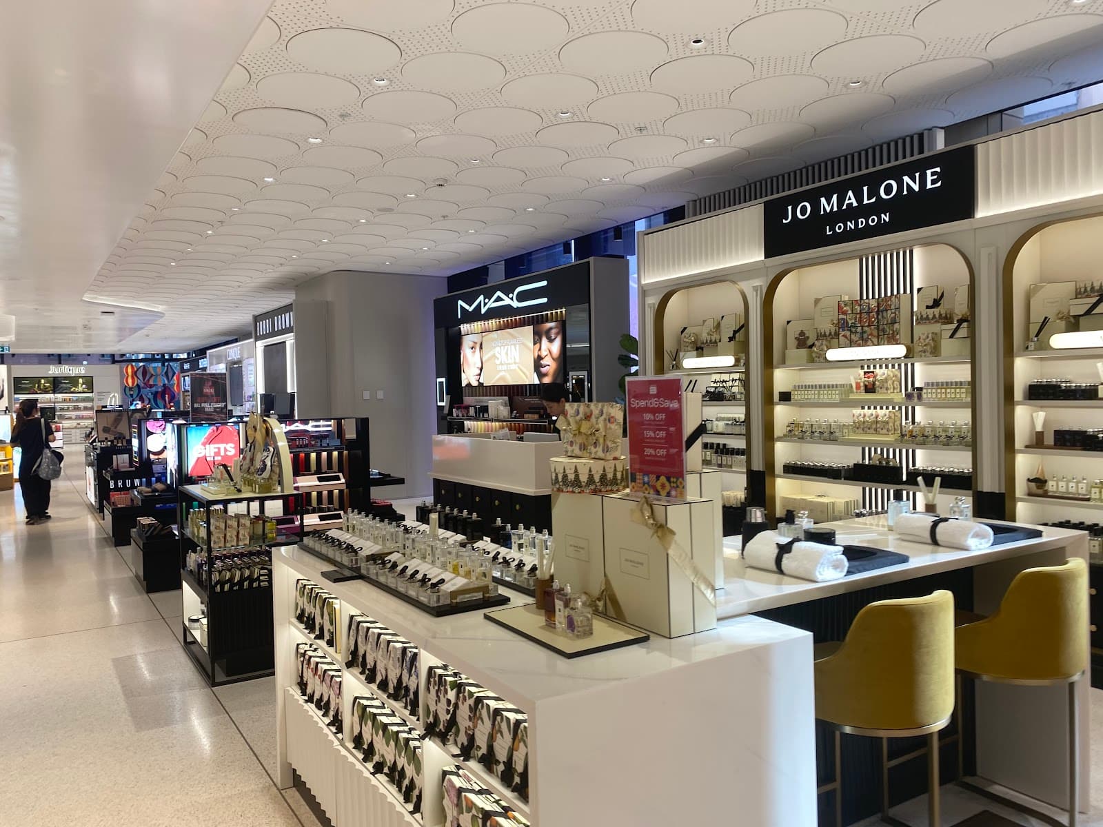 Lotte Duty Free Sydney — Sydney CBD, Sydney
