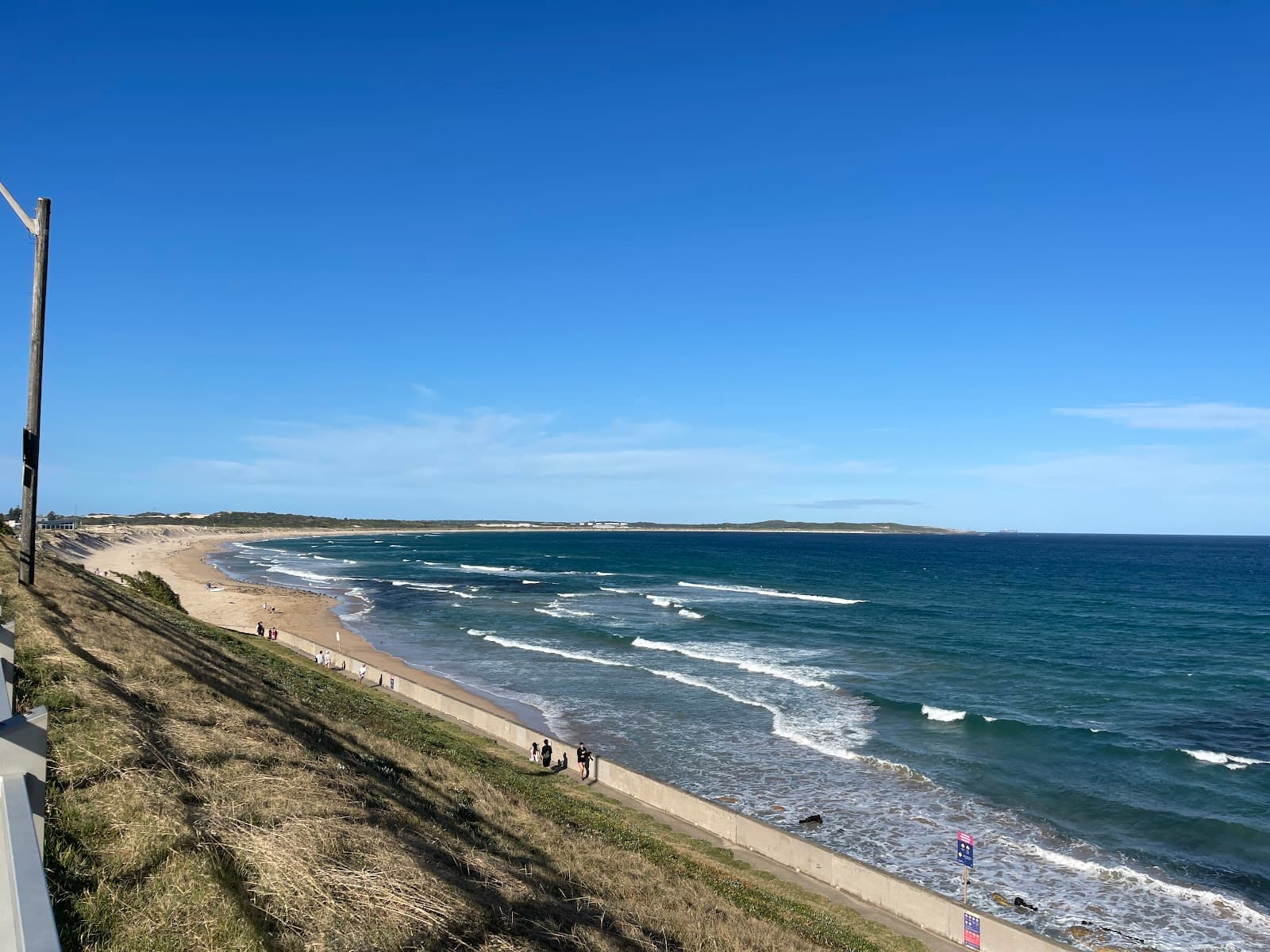 The Wall — Cronulla, Sydney