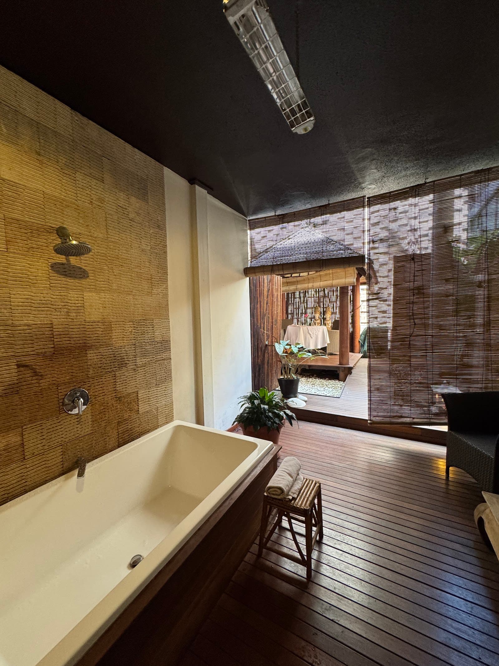 Arisoo Retreat — Chatswood, Sydney