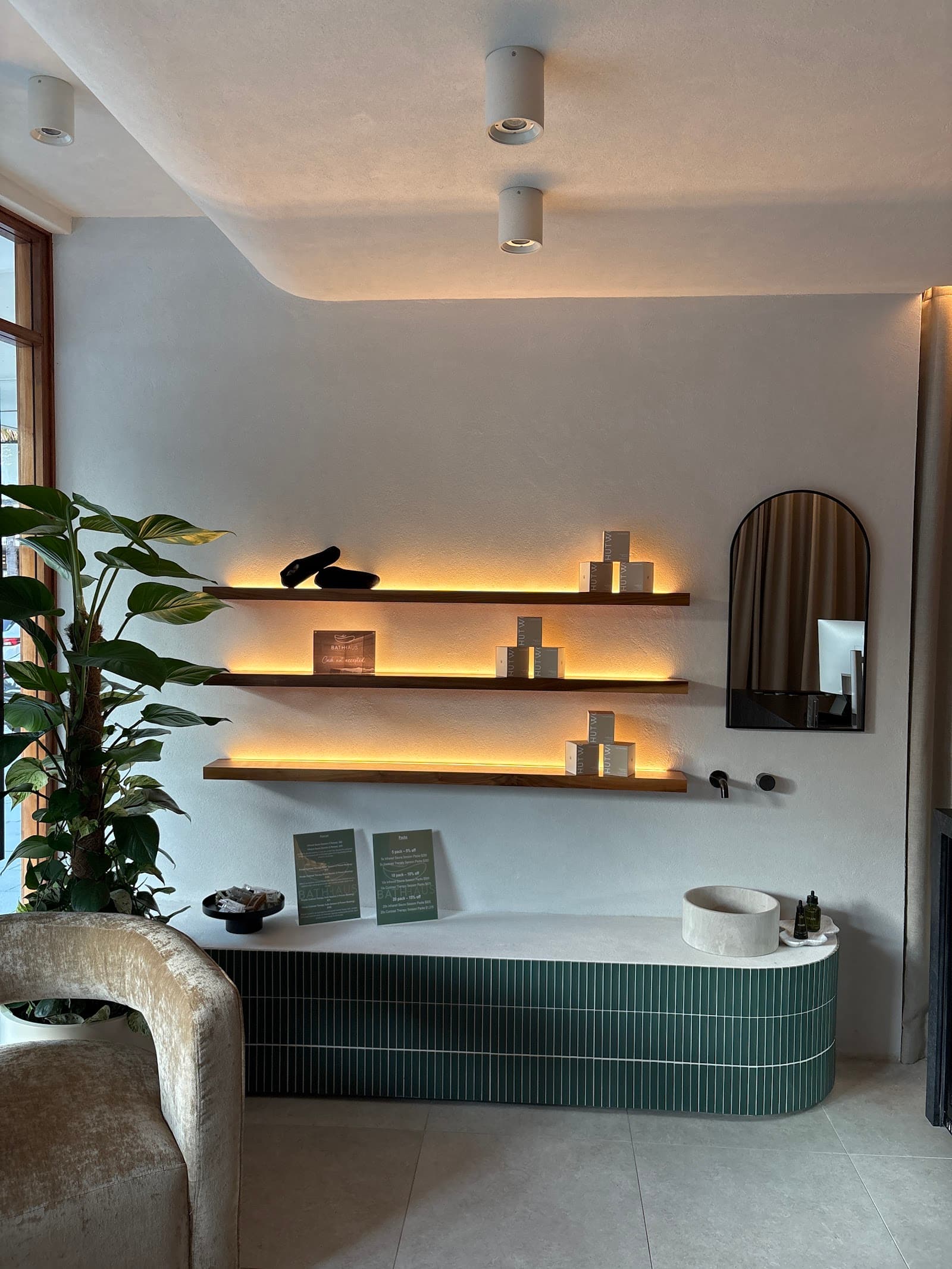 Bath Haus Cronulla — Cronulla, Sydney