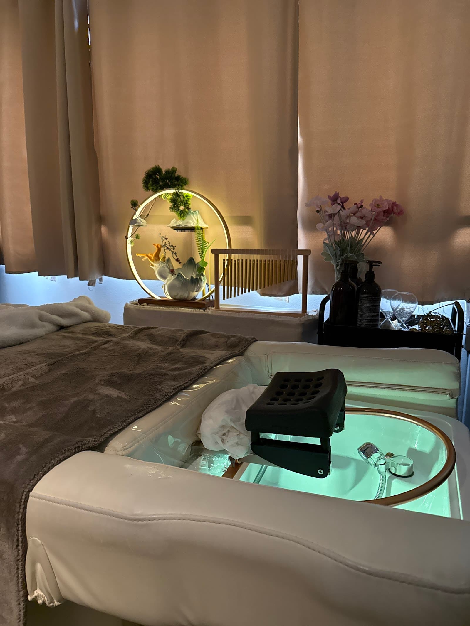 Heavenna Hair Spa & Beauty — Surry Hills, Sydney