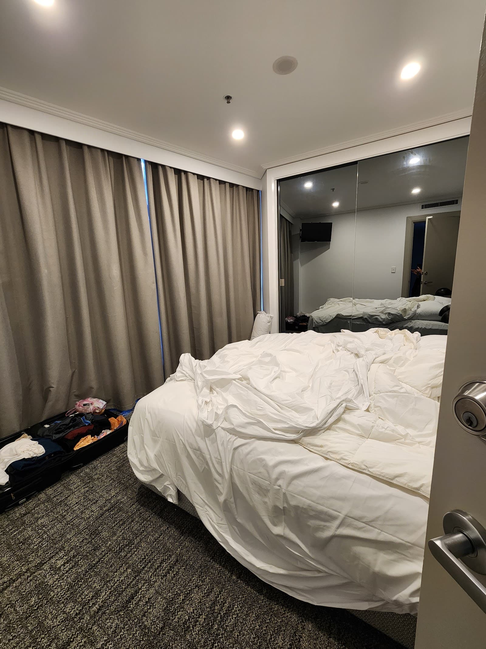 Meriton Suites Pitt Street, Sydney — Sydney CBD, Sydney