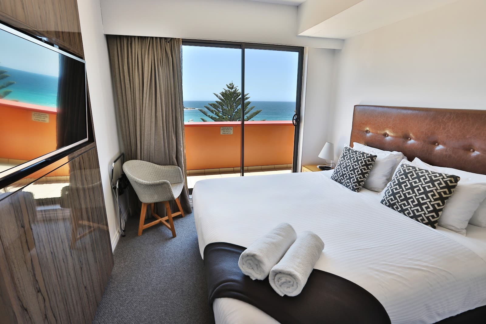 Bondi 38 Serviced Apartments — Bondi, Sydney