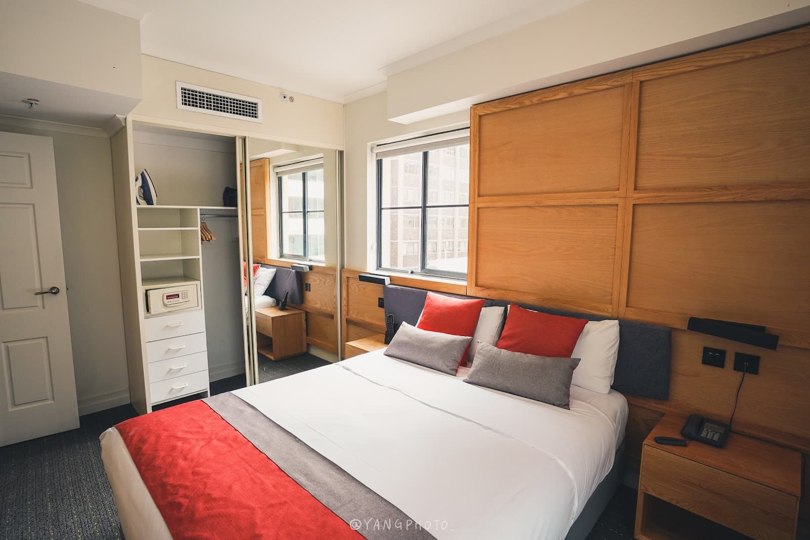 YEHS Hotel - Sydney Harbour Suites — Darling Harbour, Sydney