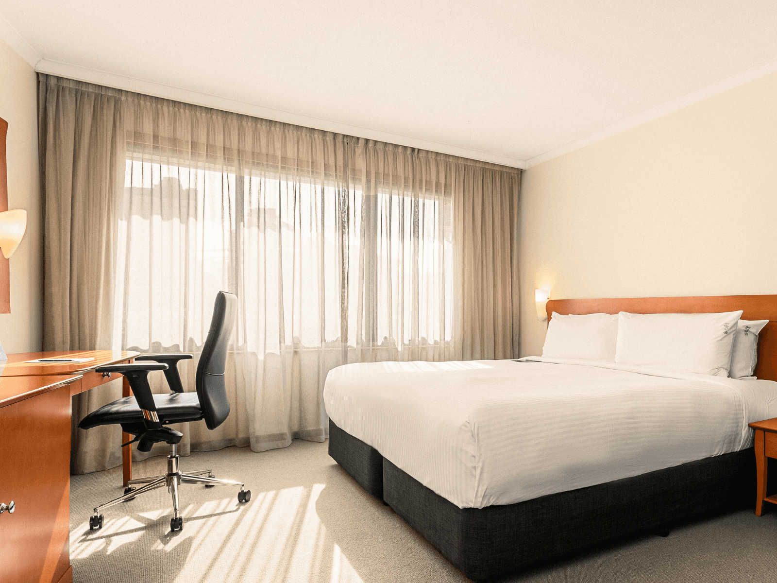 Sydney Harbour Hotel — The Rocks, Sydney