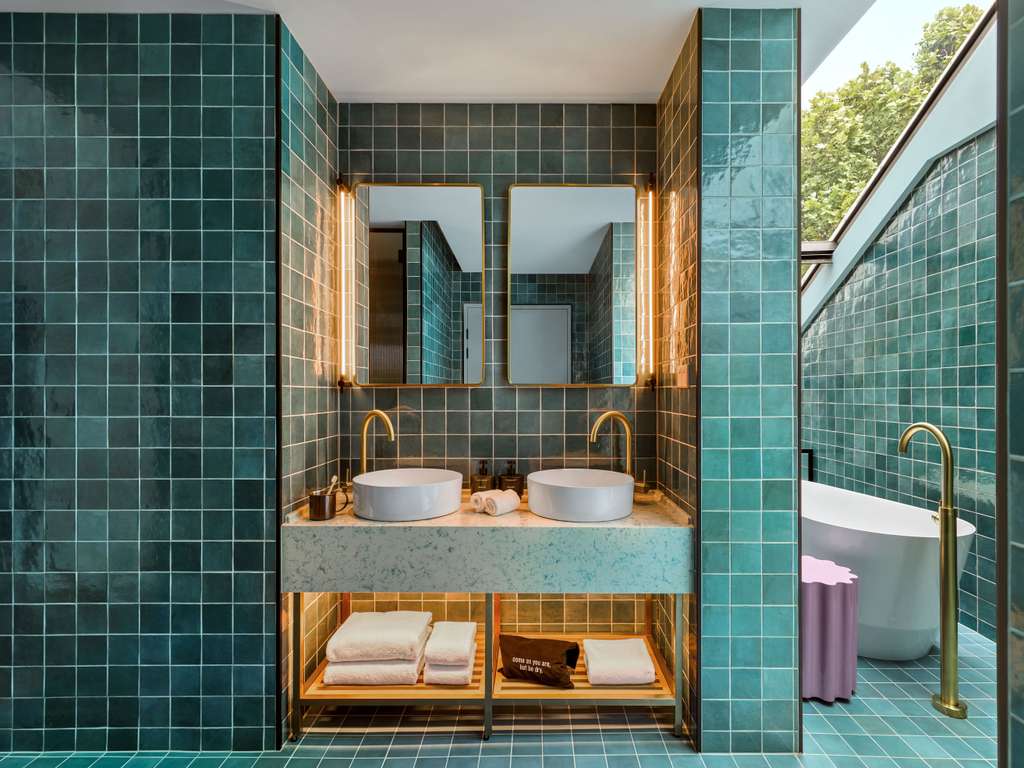 25hours Hotel Sydney The Olympia — Paddington, Sydney