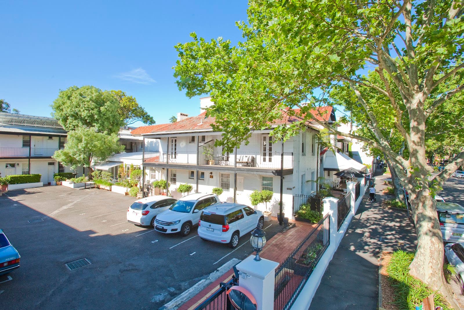 Hughenden Hotel — Paddington, Sydney