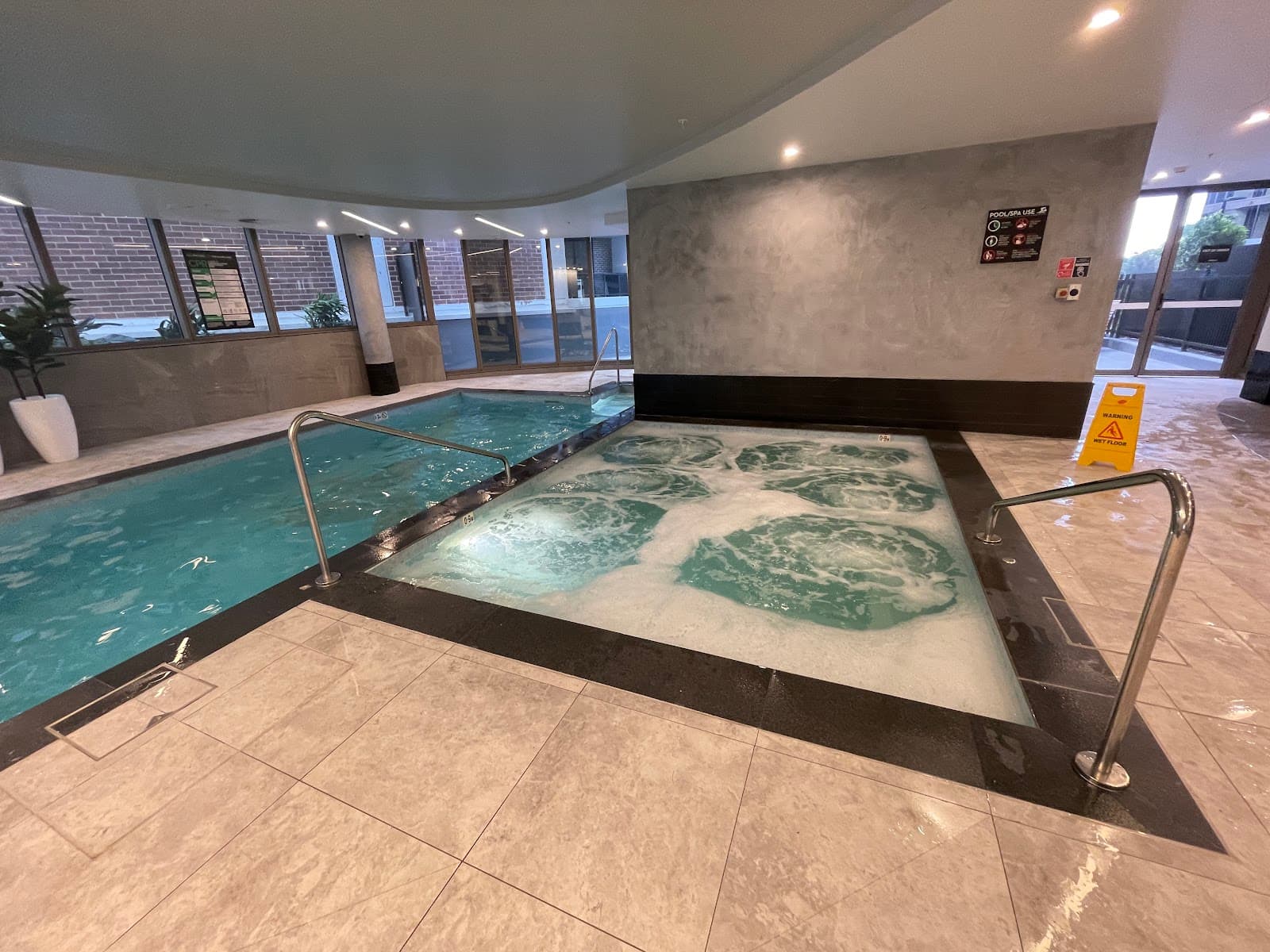 Meriton Suites George Street, Parramatta — Parramatta, Sydney