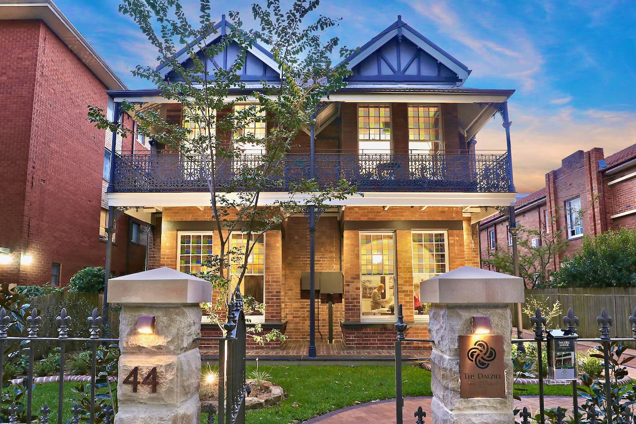 Dalziel Lodge — Chatswood, Sydney