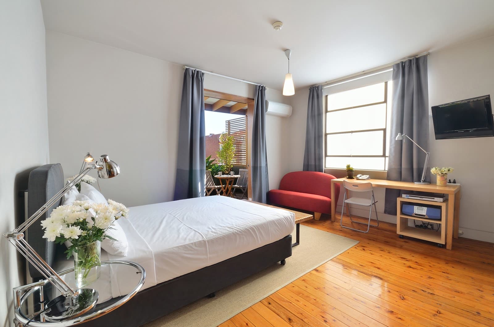 Dive Hotel — Coogee, Sydney