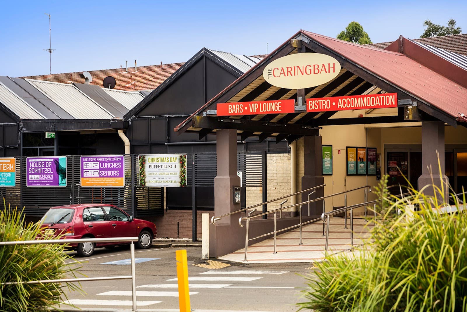 Nightcap at Caringbah Hotel — Cronulla, Sydney