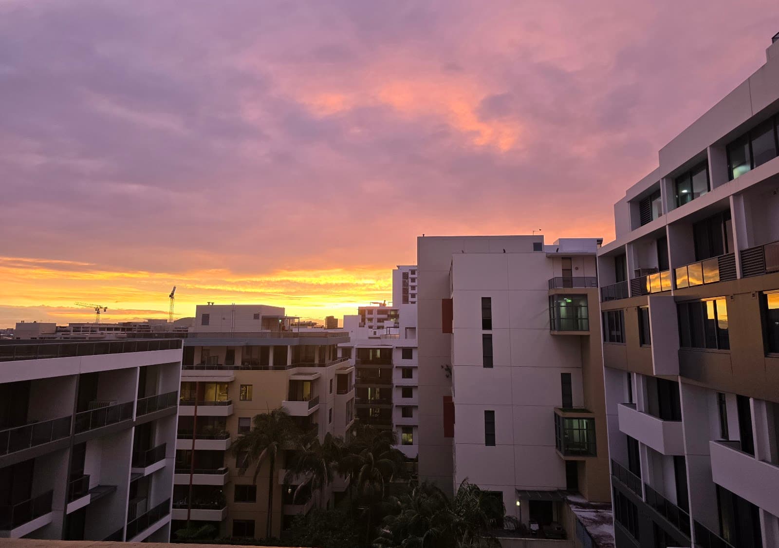 Meriton Suites Waterloo — Alexandria, Sydney