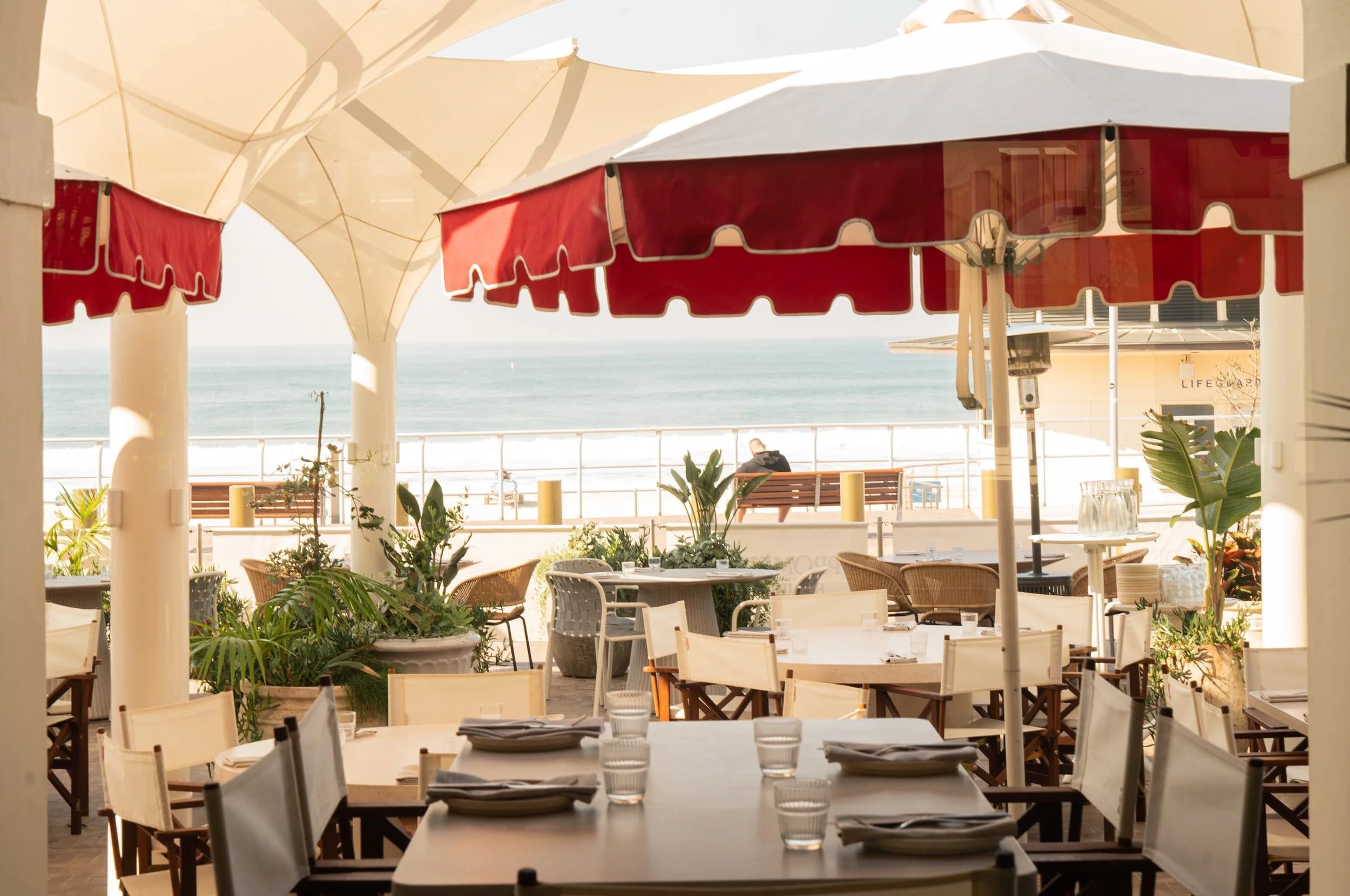 Promenade Beach Bar