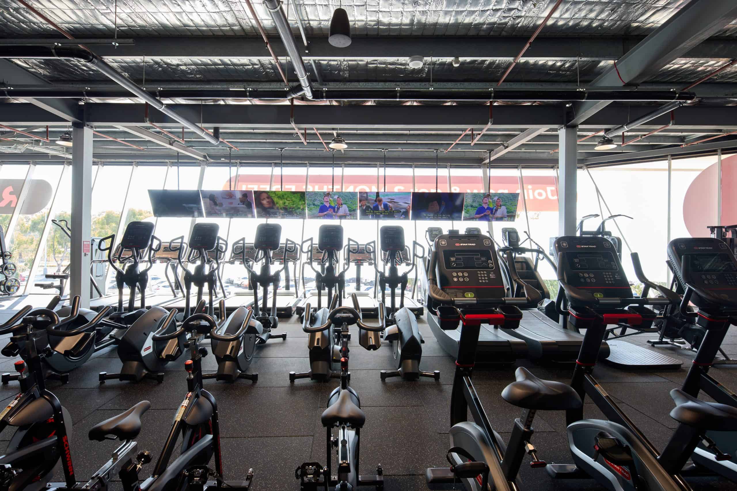 Revo Fitness - Pitt St Sydney